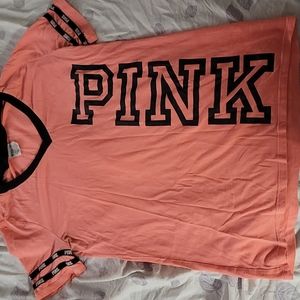 PINK tee shortsleve size small